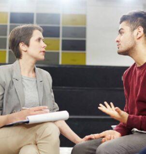 EFFECTIVE COMMUNICATION STRATEGIES FOR COACHES